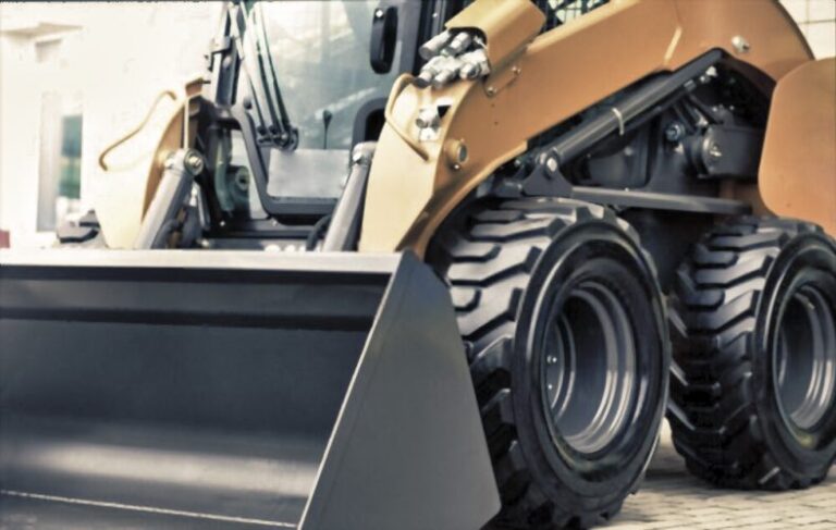 Investing in Solid Skid Steer Tires Has Many Advantages Over Pneumatic Tires